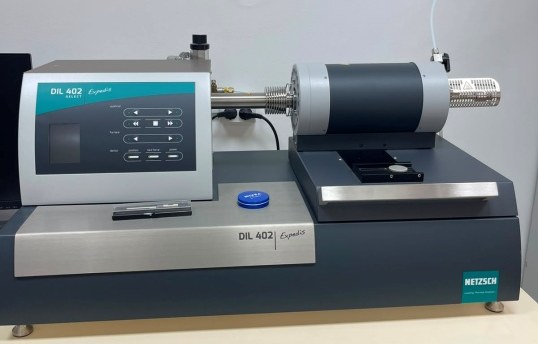NETZSCH DIL 402 Expedis Select dilatometer